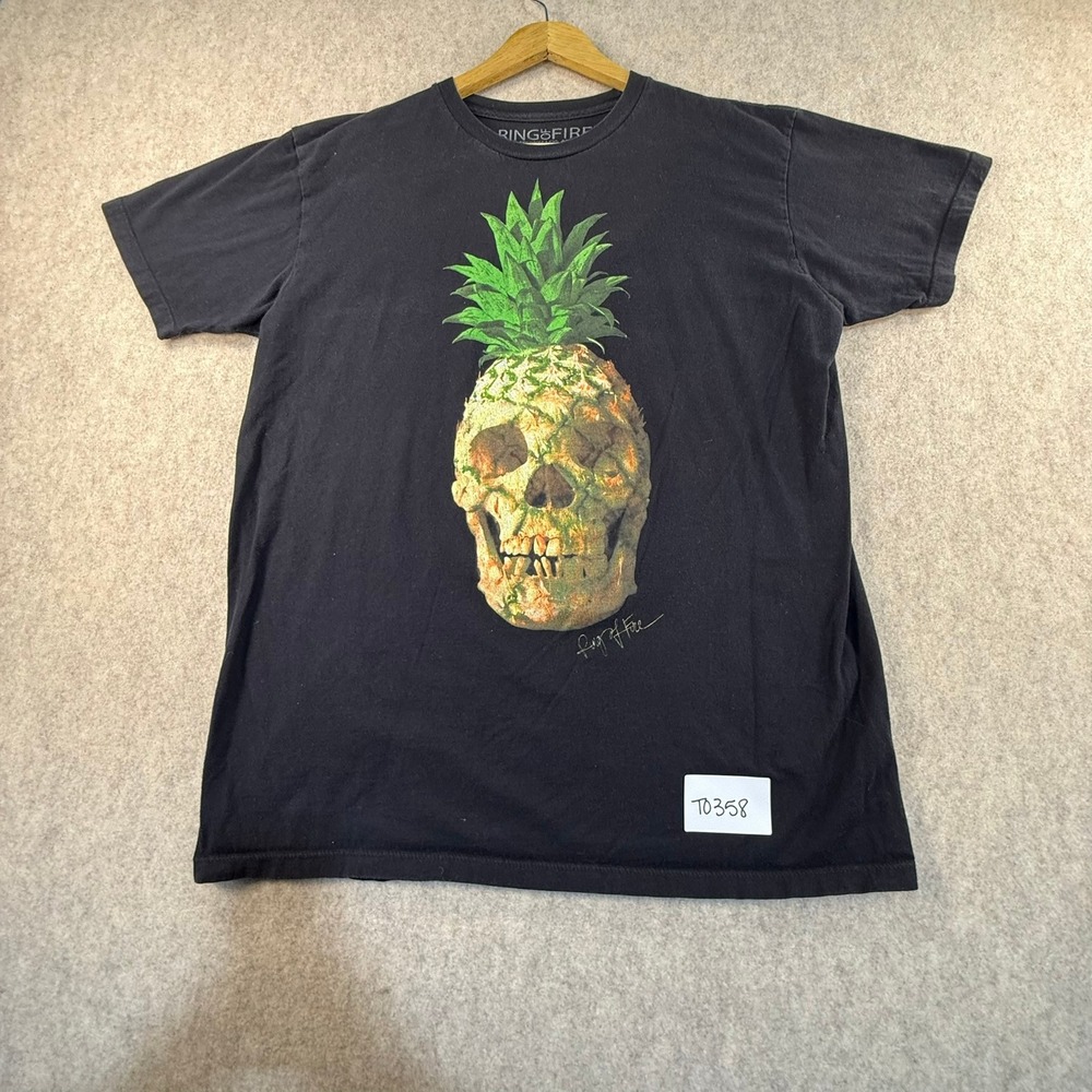 Ring of Fire Mens Pineapple Skull Graphic T-Shirt Black Large Streetwear Tee‎